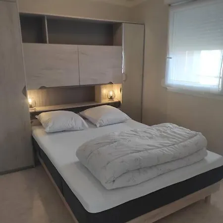 L'albatros 15 Apartment *